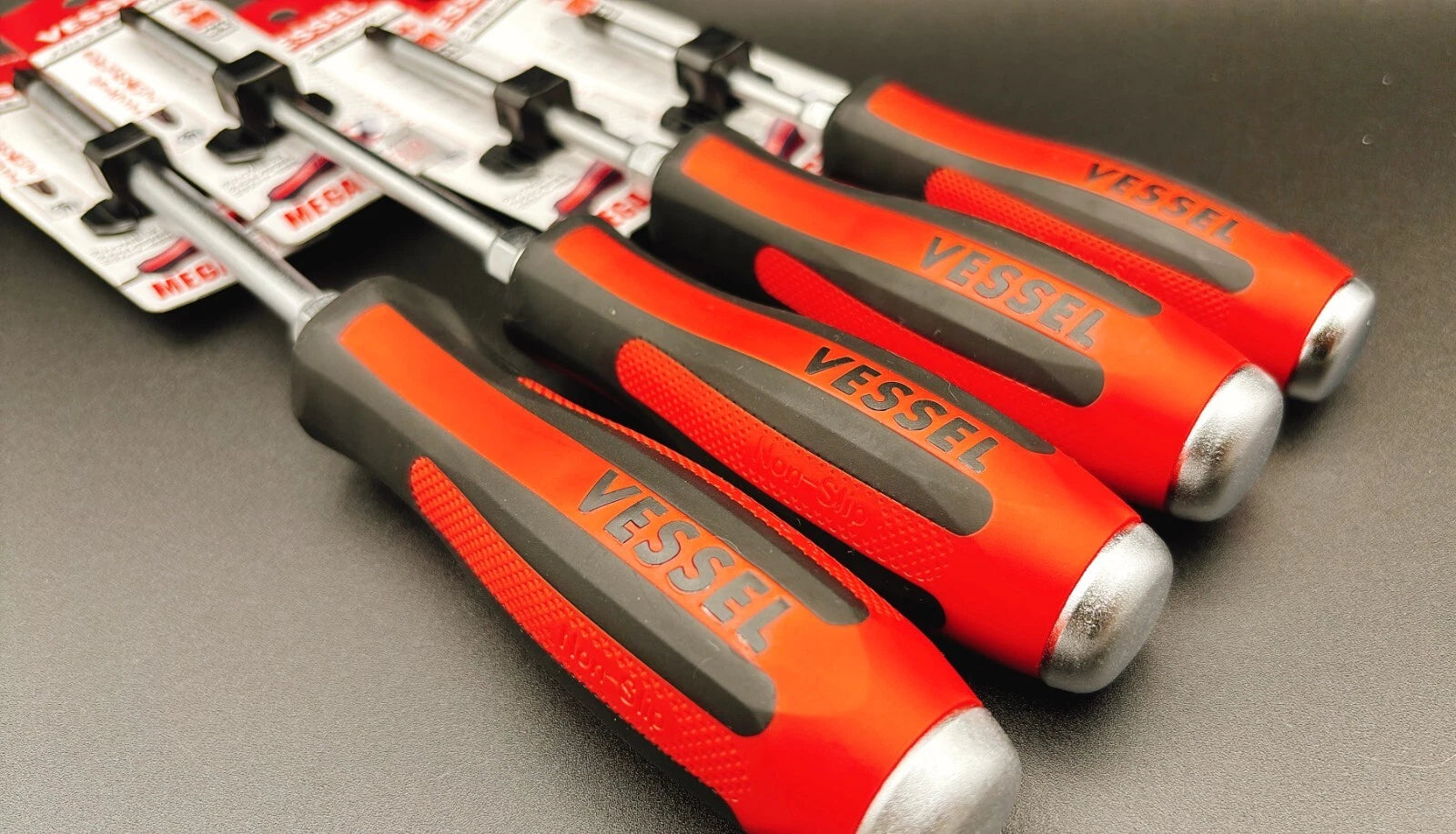 Vessel Megadora 930 JIS Tang-Thru Screwdriver Phillips head Set From Japan