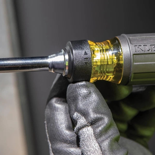 Versatile 15-in-1 Multi-Bit Ratcheting Screwdriver with On-board Storage