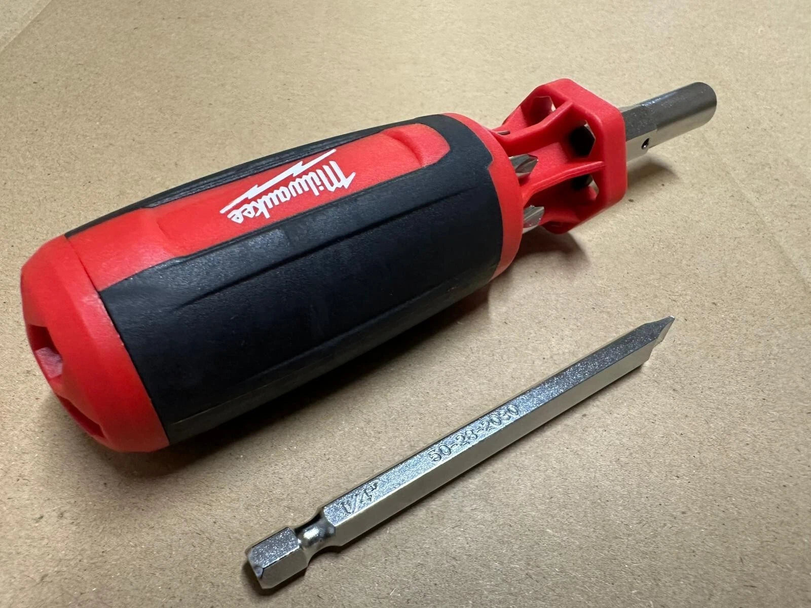 Milwaukee 48-22-2132 9-in-1 Square Drive Multi-bit Driver - New – Open box