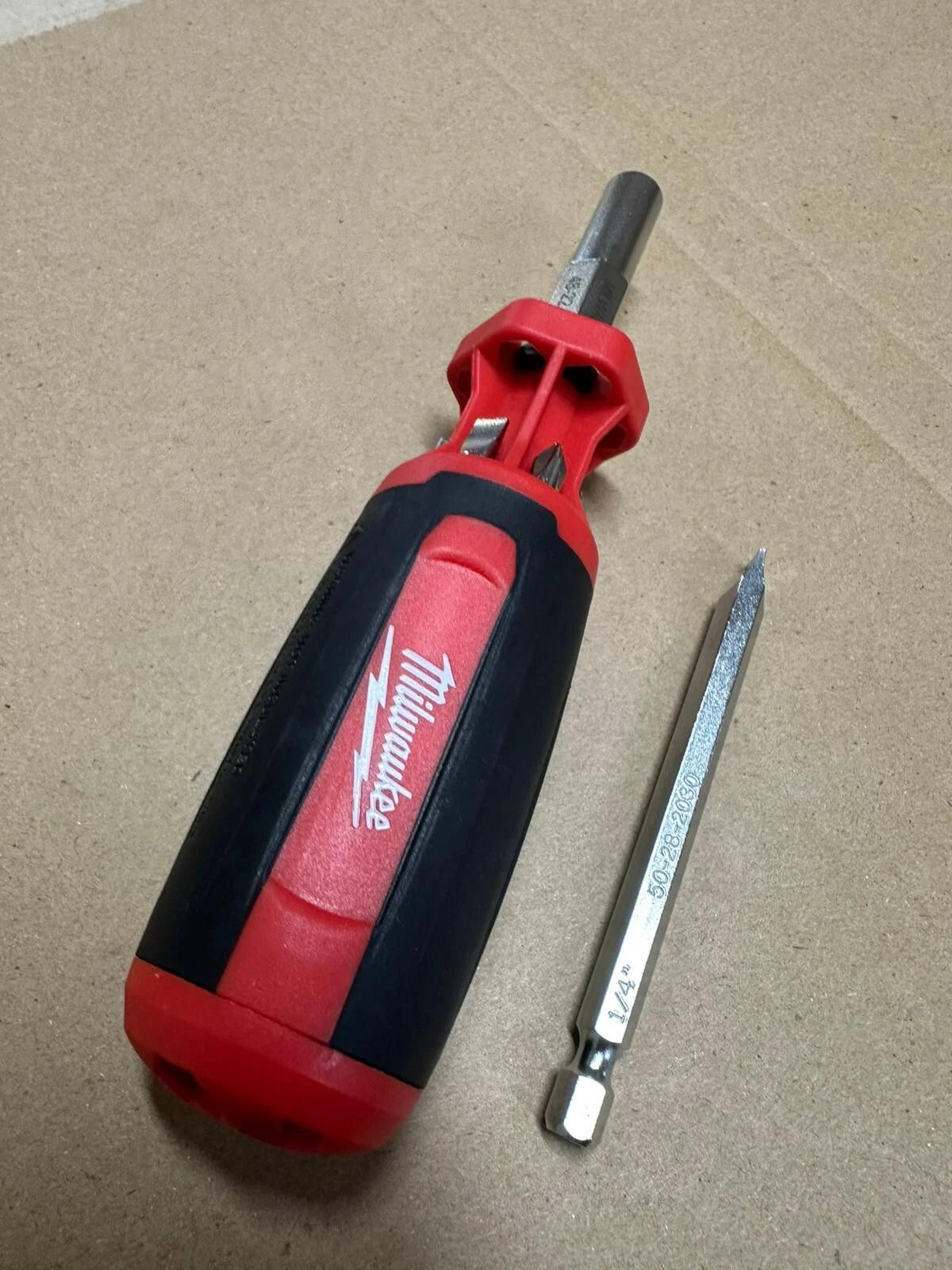 Milwaukee 48-22-2132 9-in-1 Square Drive Multi-bit Driver - New – Open box