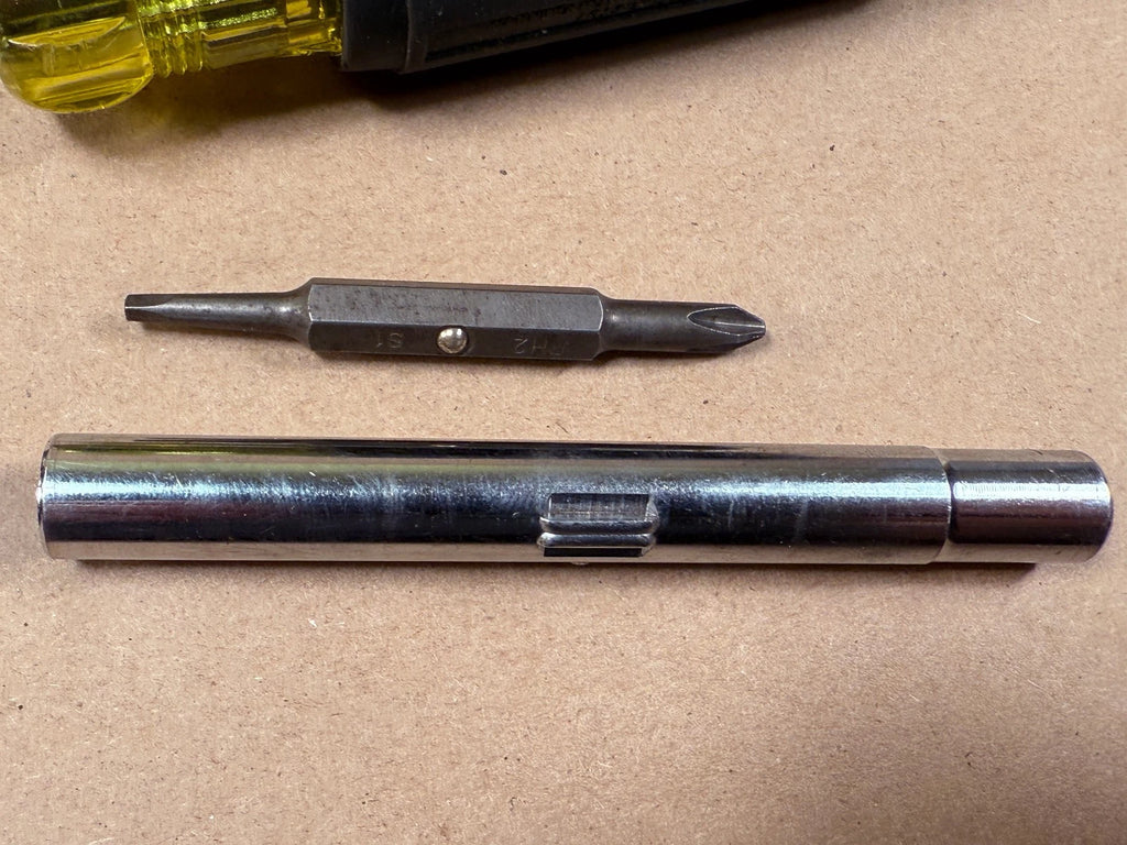 Used Klein Tools Multi Bit Screwdriver Nut Driver + Partial Flip Socket Set