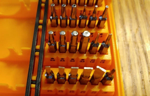 NEW 39in1 JM-8153 Precision Screwdriver Set Tech Kit Small Torx Bits Magnetic